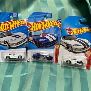 LOT~Dodge Viper RT/10 Set - including 92 Treasure Hunt Blue and White